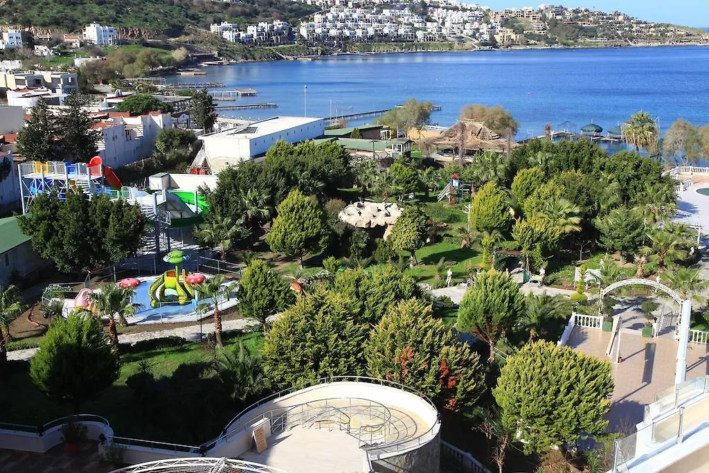 Golden Age Hotel Yalikavak Bodrum 4*,  Turkey